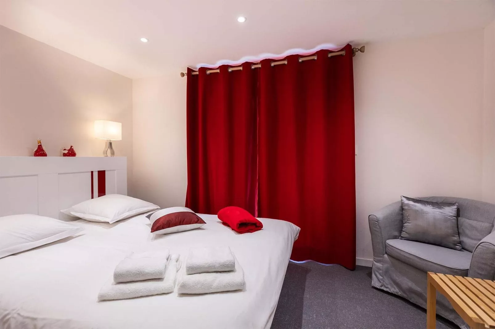 Chalets Les Amis 4-Bedroom