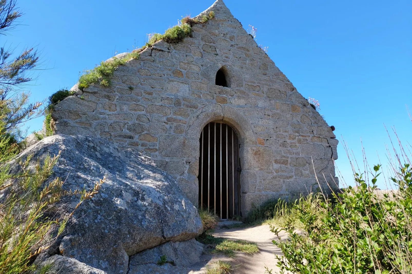 Ferienhaus in unmittelbarer Strandnähe Cléder-Gebiete Sommer 20 km