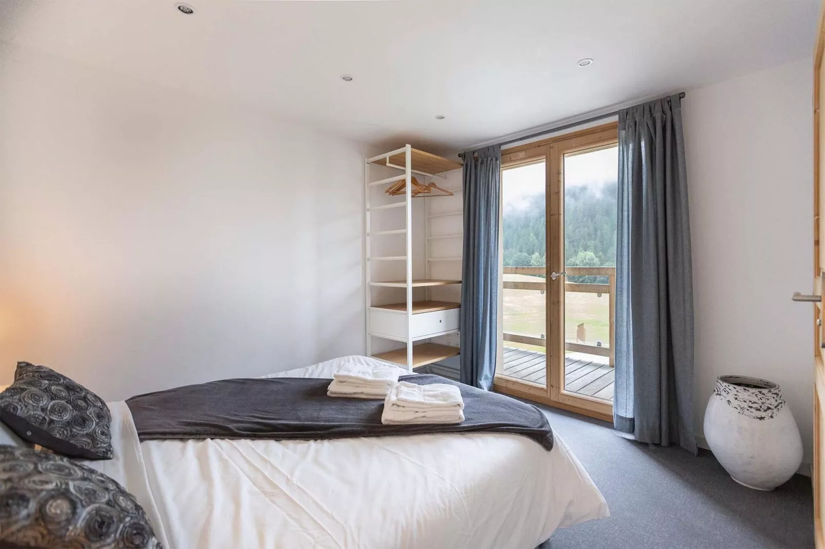 Chalets Les Amis 5-Bedroom