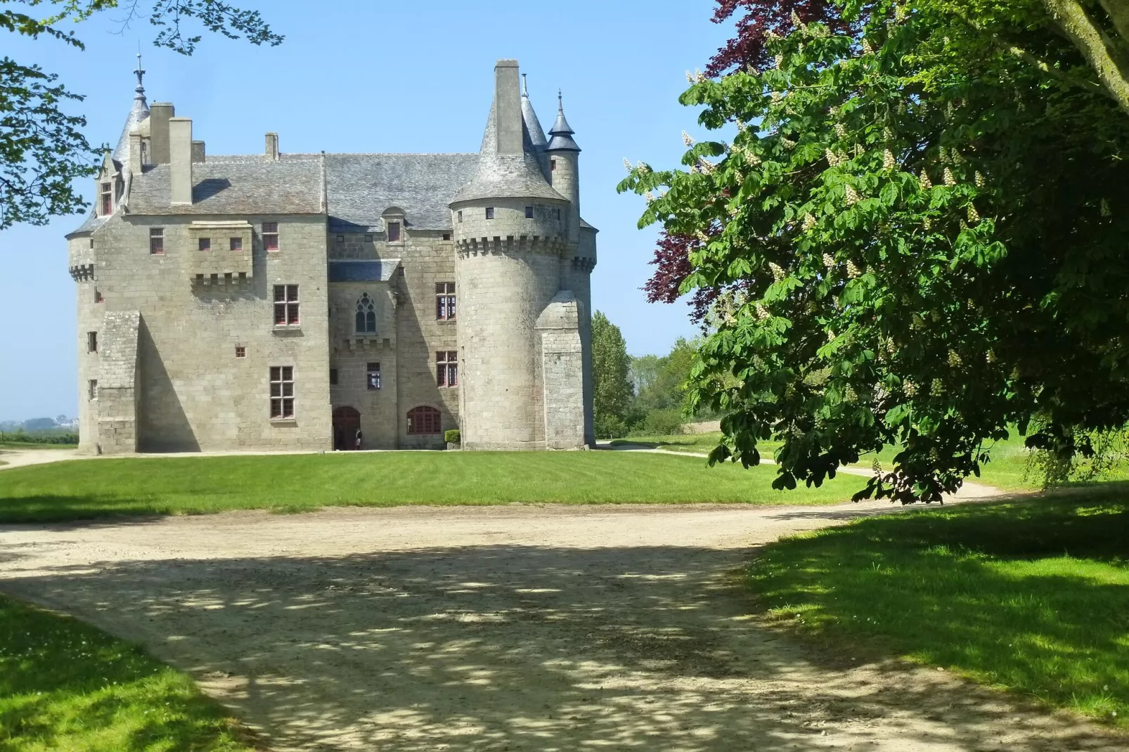 Ferienhaus in unmittelbarer Strandnähe Cléder-Gebiete Sommer 20 km