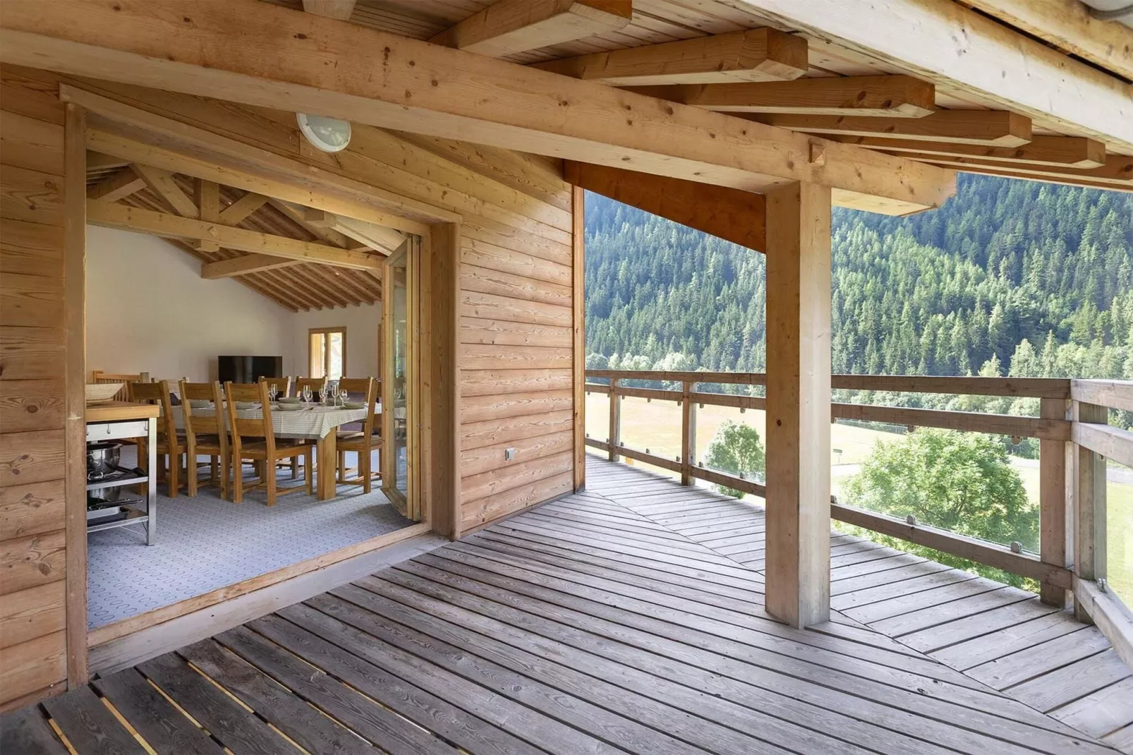 Chalets Les Amis 5-Terrace balcony