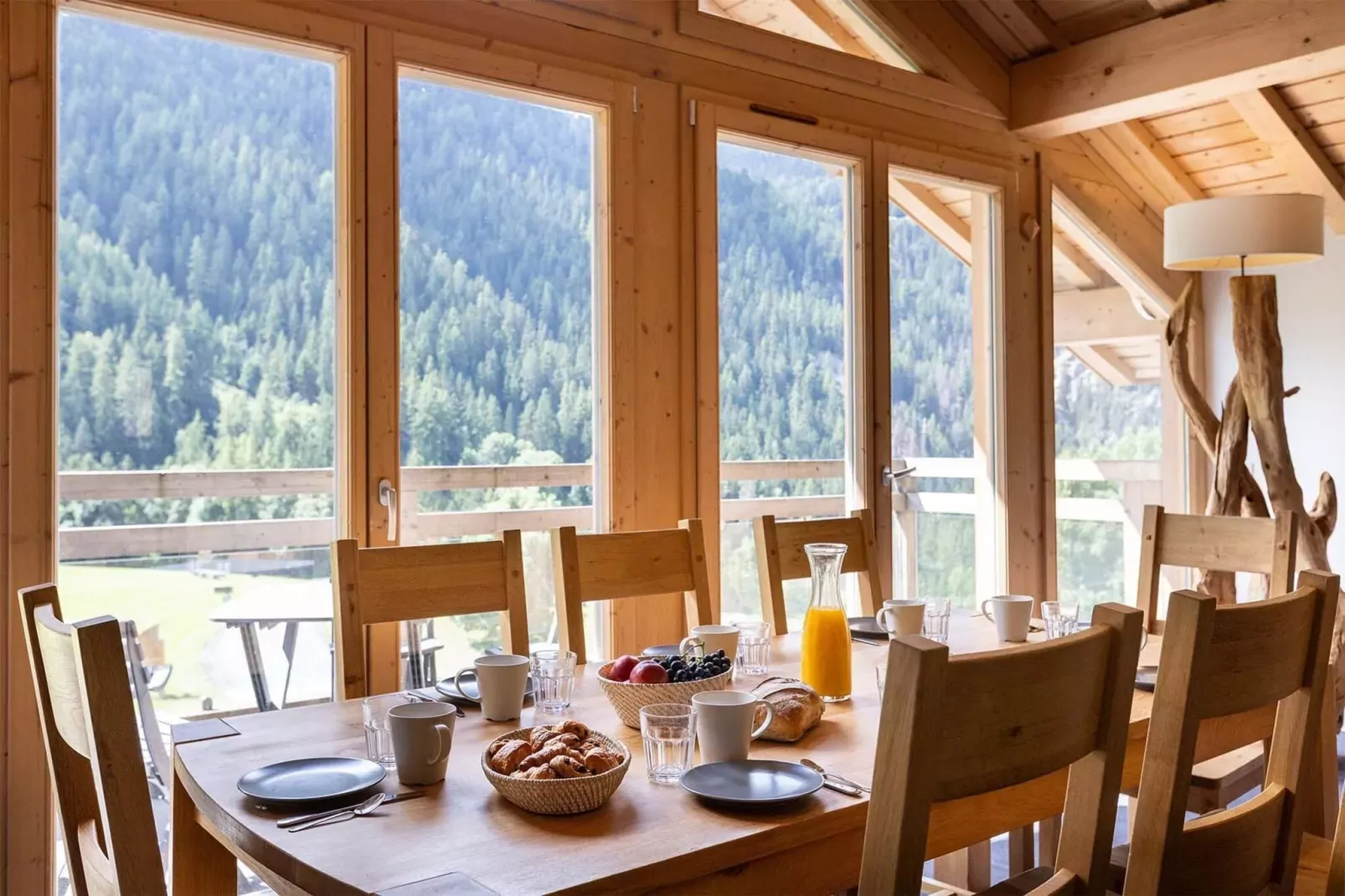 Chalet Ponturin-Salle à manger