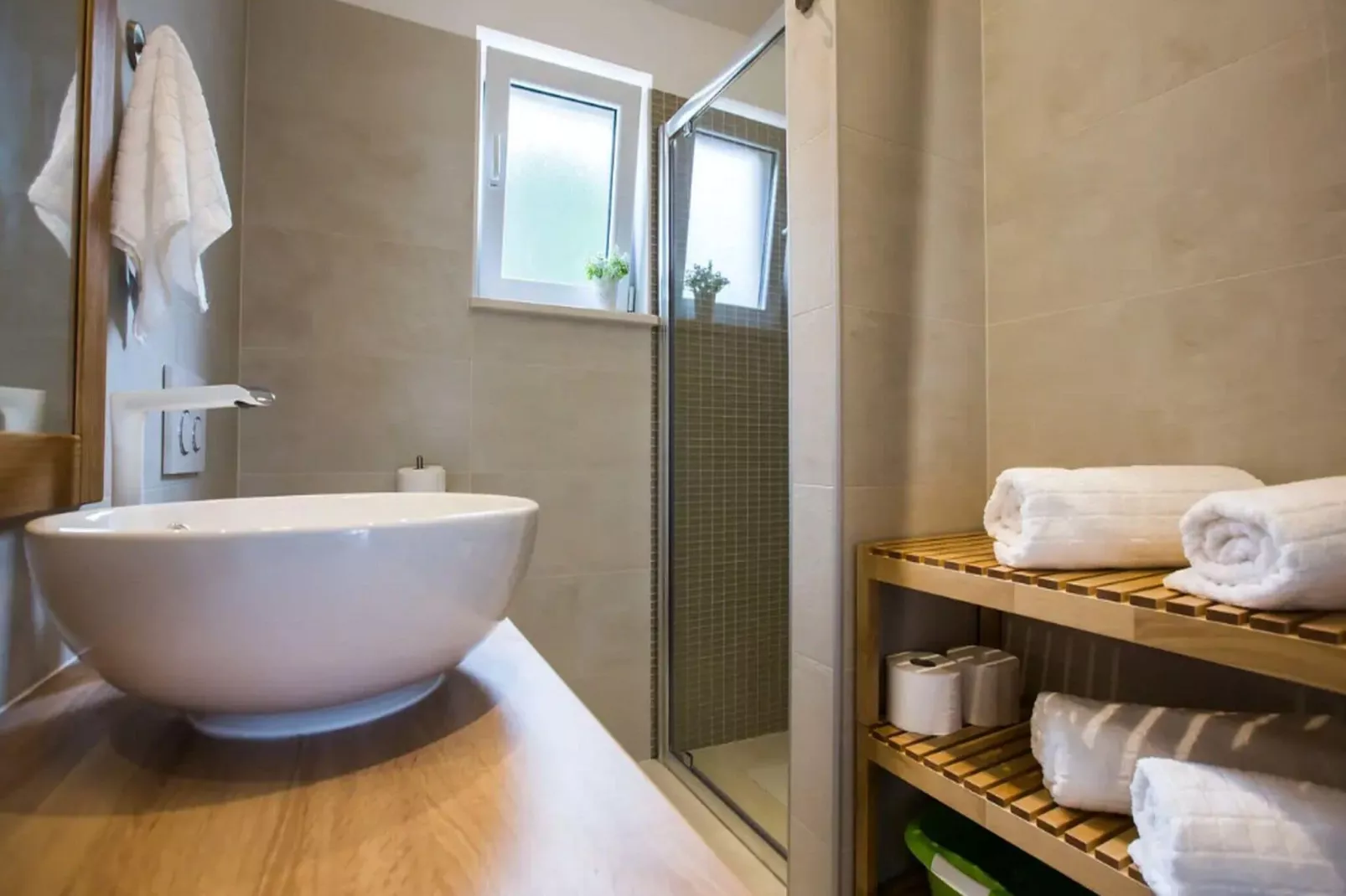 Apartment Maris (Cavtat) -  One Bedroom Apartment-Bathroom