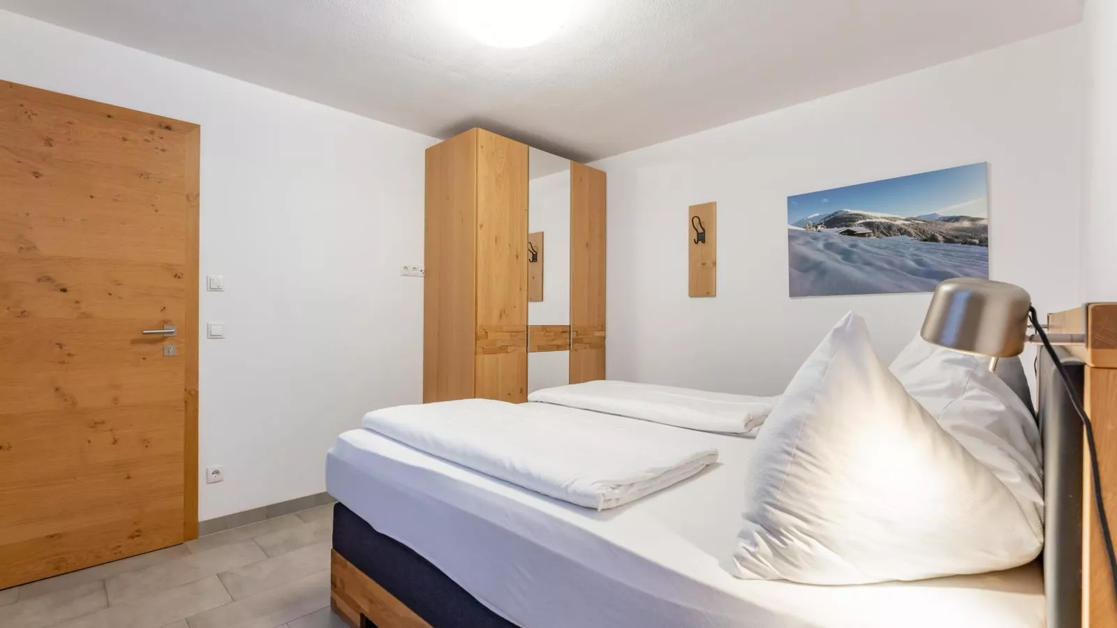 Ferdinand A-Bedroom