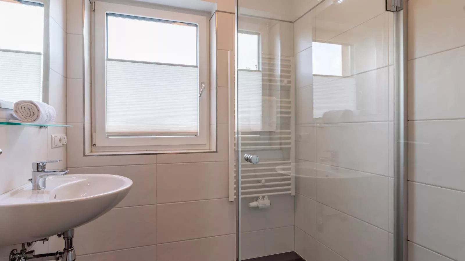Ferdinand A-Bathroom