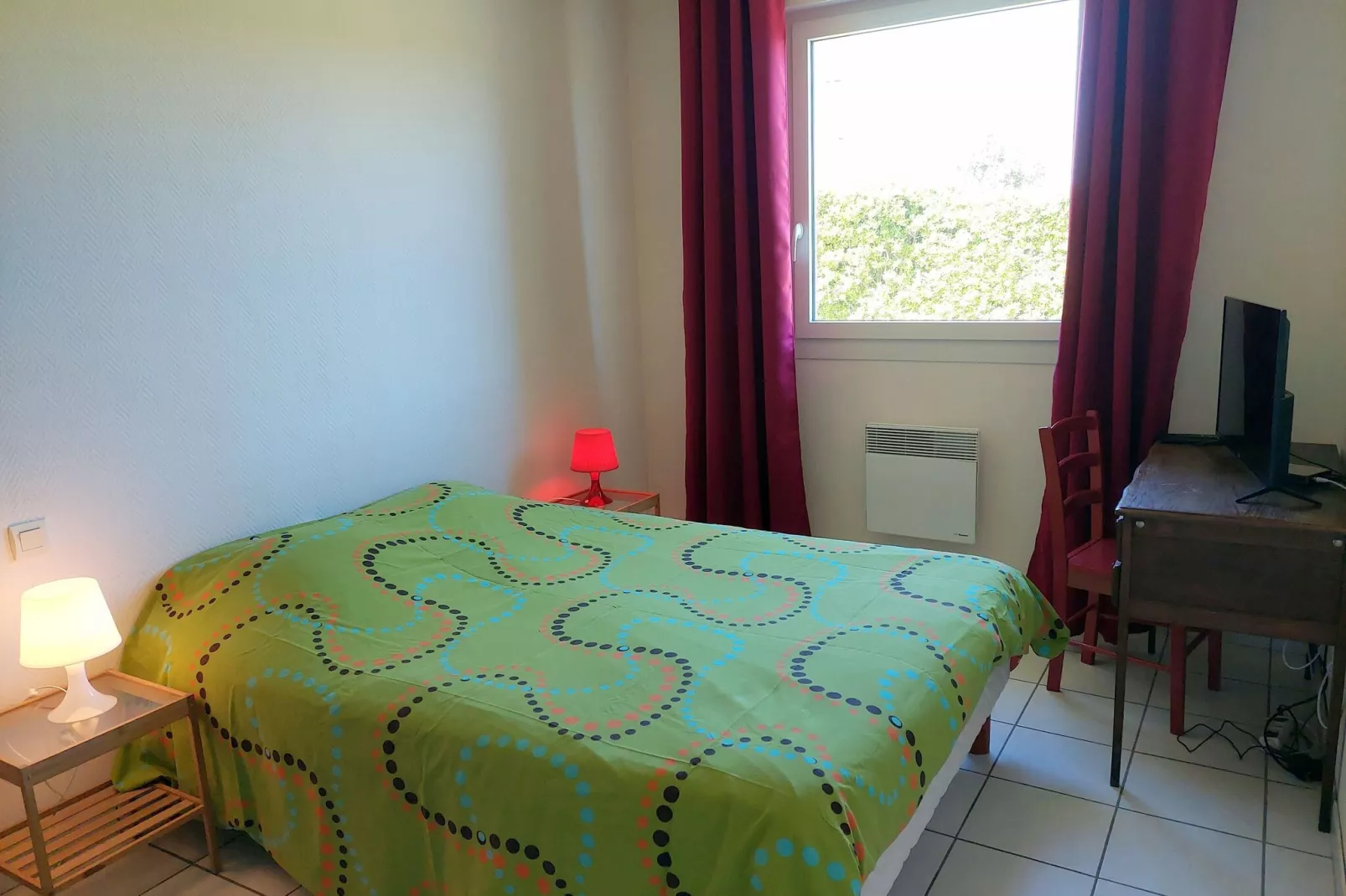 Ebenerdiges Ferienhaus in Strandnähe Santec-Bedroom