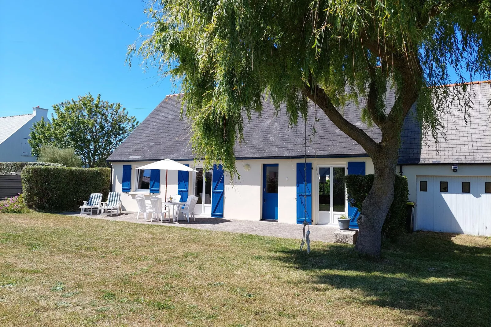Ebenerdiges Ferienhaus in Strandnähe Santec-Exterior summer