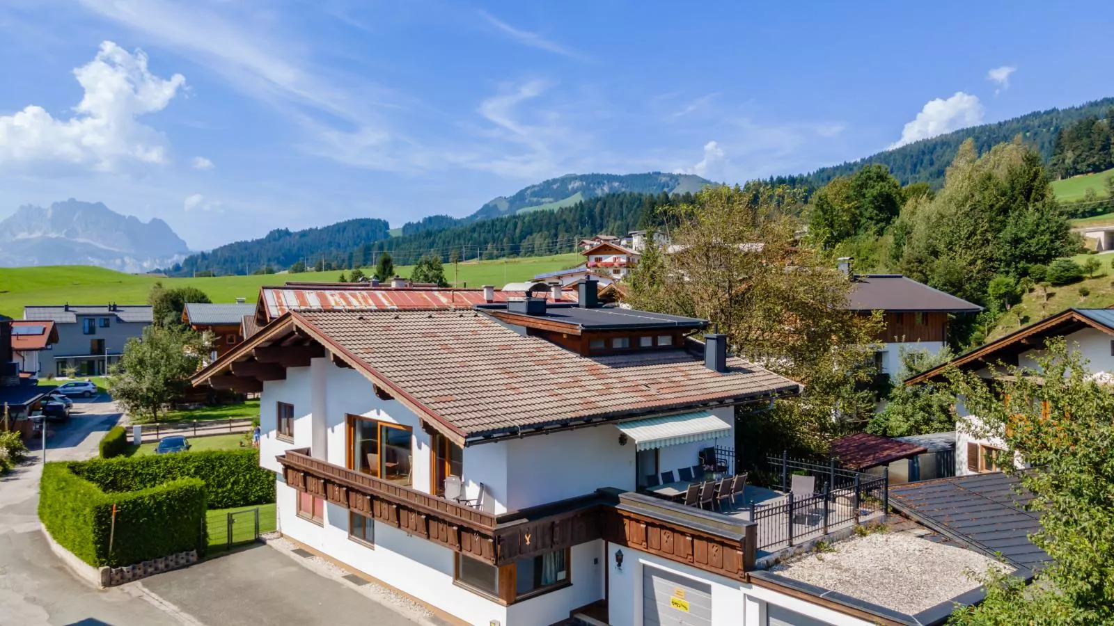 Wald TOP 2-Exterior summer