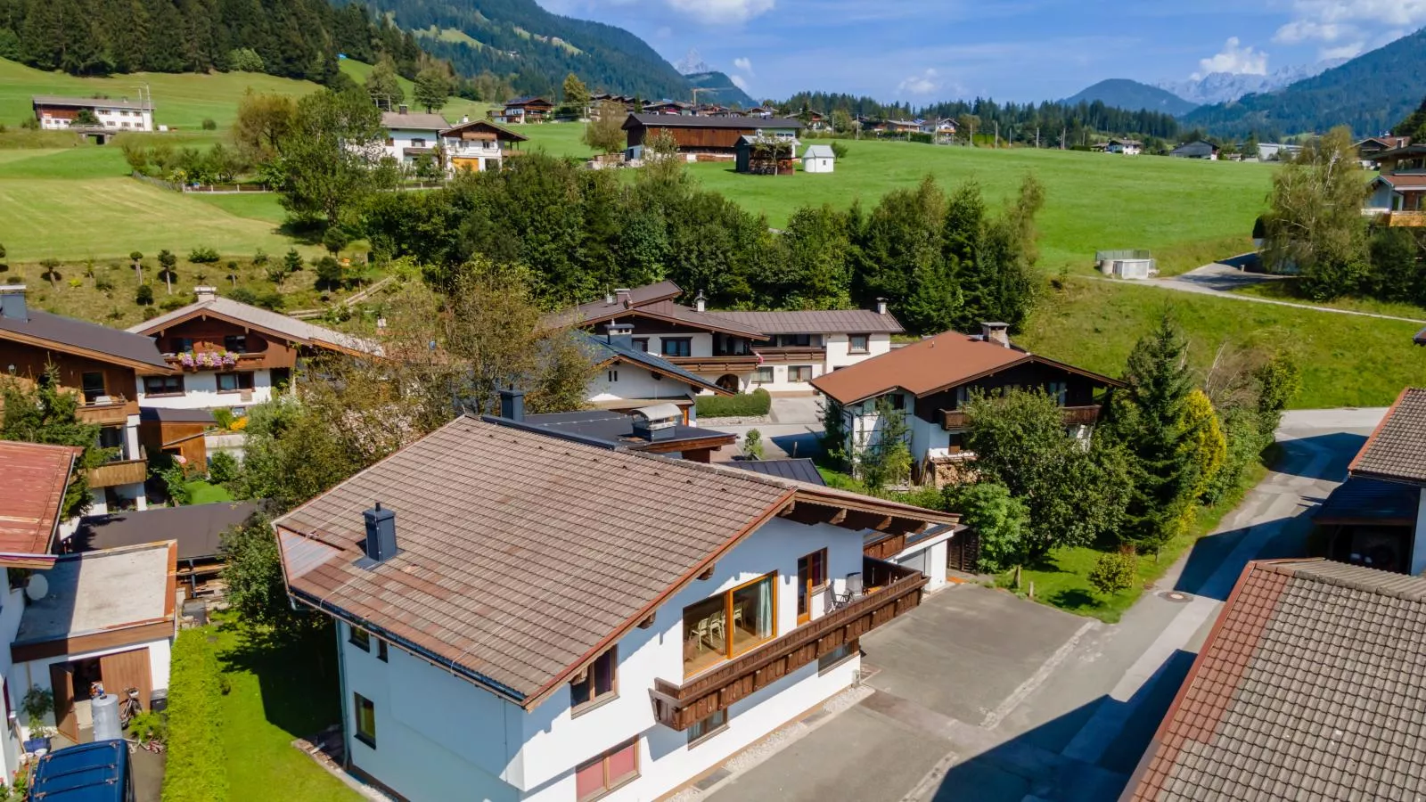 Wald TOP 2-Exterior summer