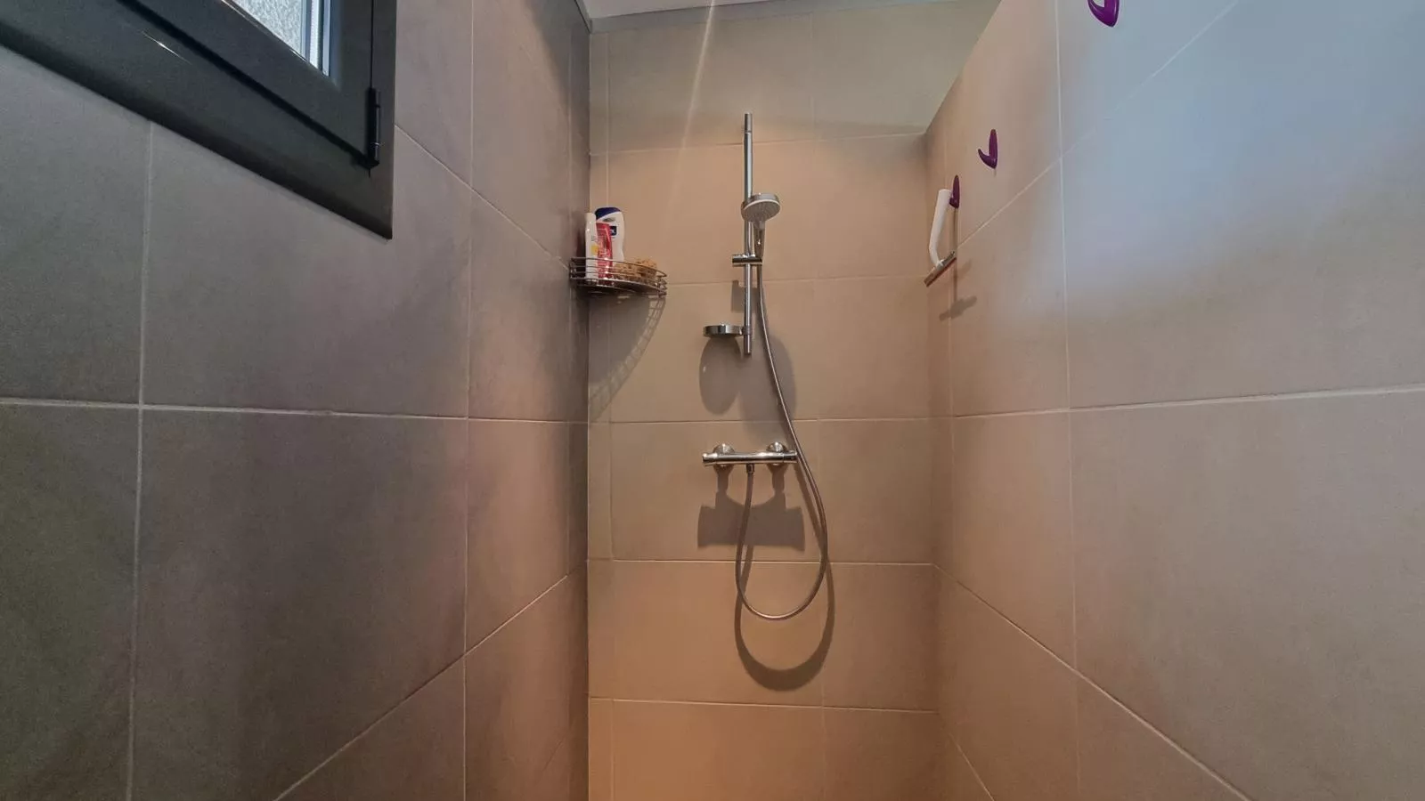 Parasar-Bathroom