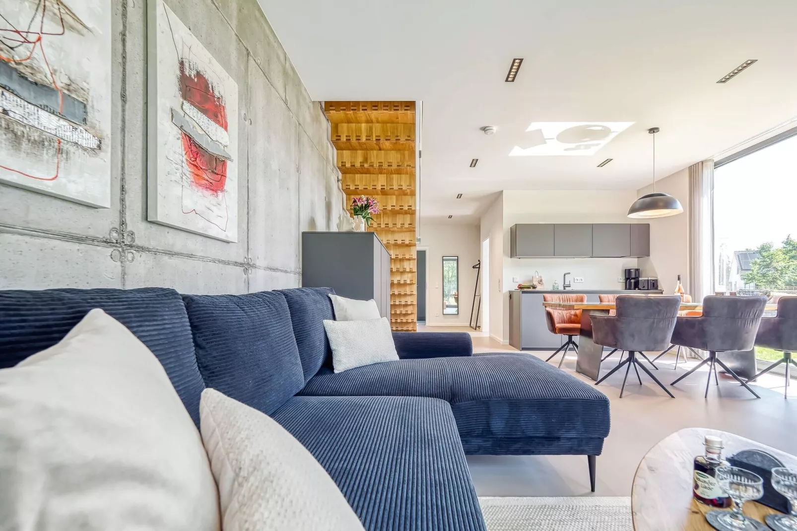 Peak One-Living room