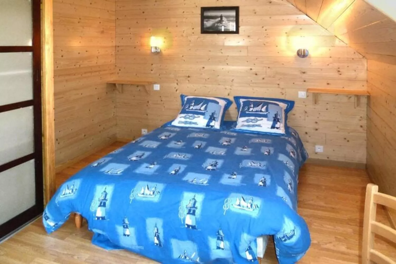 Ferienhaus mit teils Meerblick Cléder-Schlafzimmer
