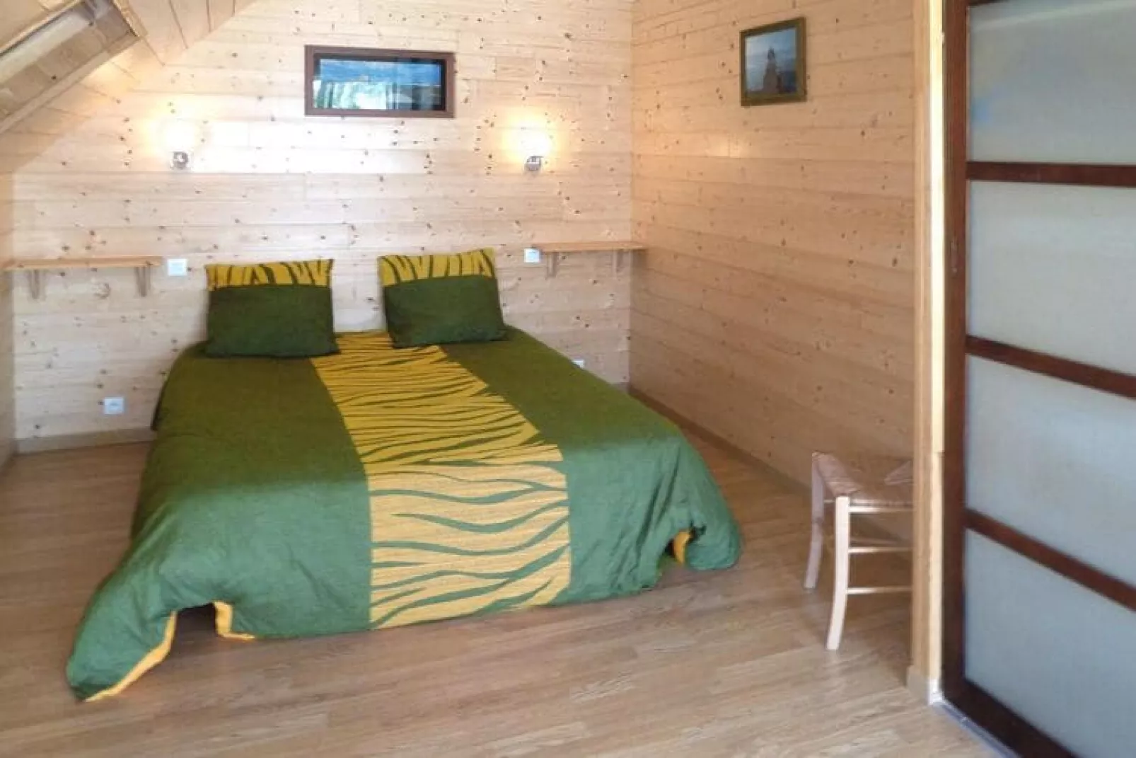 Ferienhaus mit teils Meerblick Cléder-Schlafzimmer