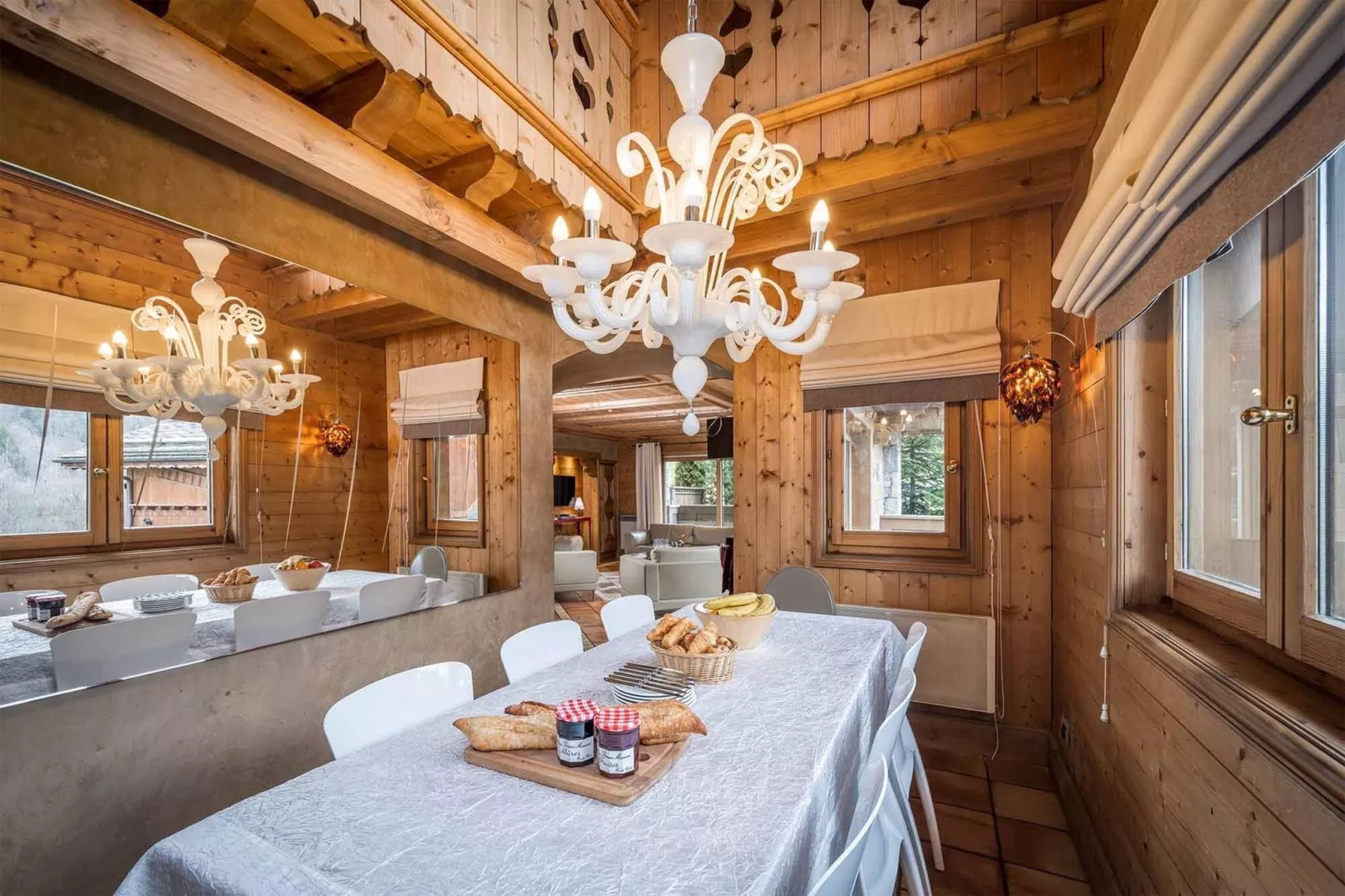 Chalet Brioche-Dining room
