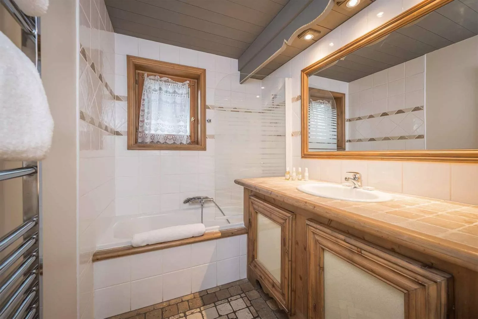Chalet Brioche-Bathroom
