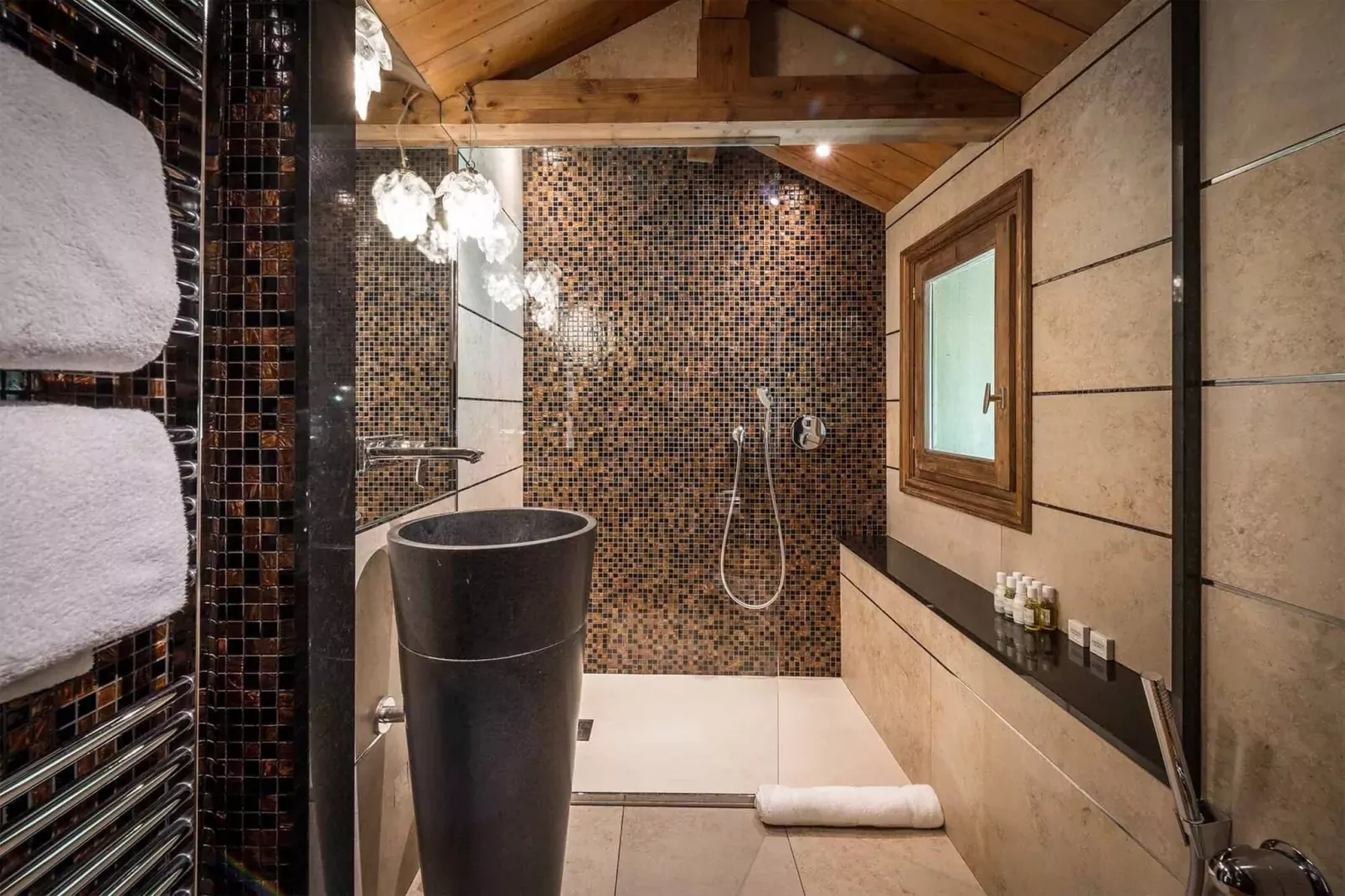 Chalet Mariefleur-Bathroom