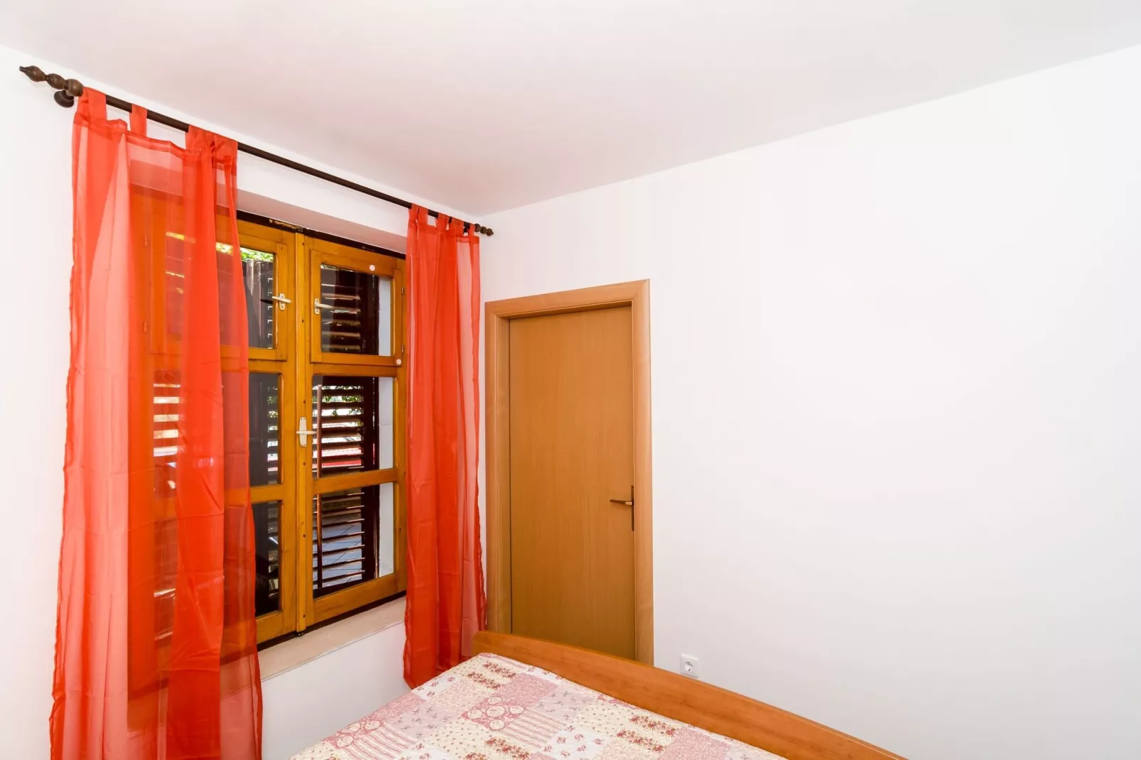 Apartment Berk - One-Bedroom Apartment with Terrace-Schlafzimmer