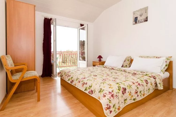 Apartments Villa Nikol - Comfort Two Bedroom Apartment with Sea View (APT 3)-Schlafzimmer