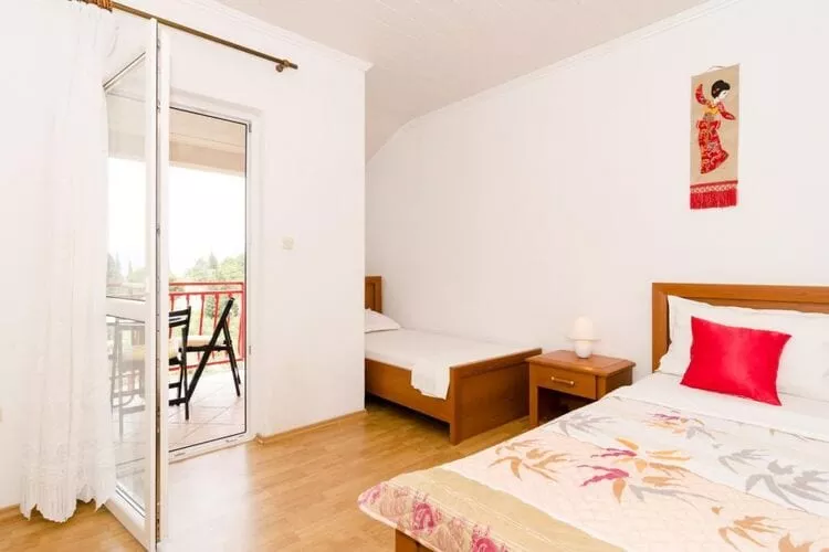 Apartments Villa Nikol - Standard Two Bedroom Apartment with Sea View (APT 1)-Schlafzimmer