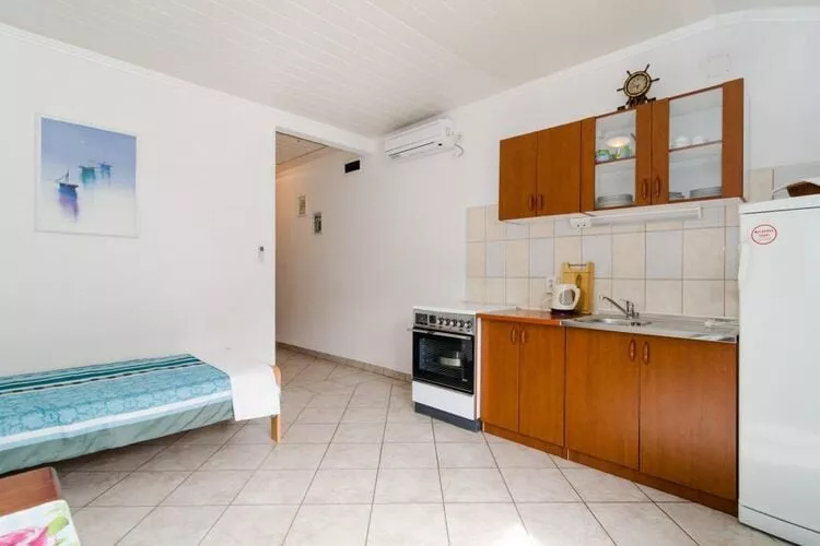 Apartments Villa Nikol - One Bedroom Apartment with Sea View (APT 2)-Küche