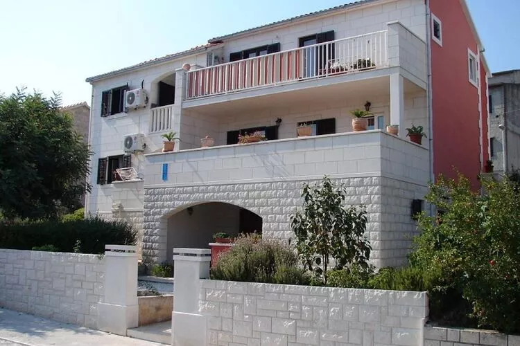 Apartments Magda - Duplex Three Bedroom Apartment with Balcony and Sea View (A1) - (ST)-Außenbereich