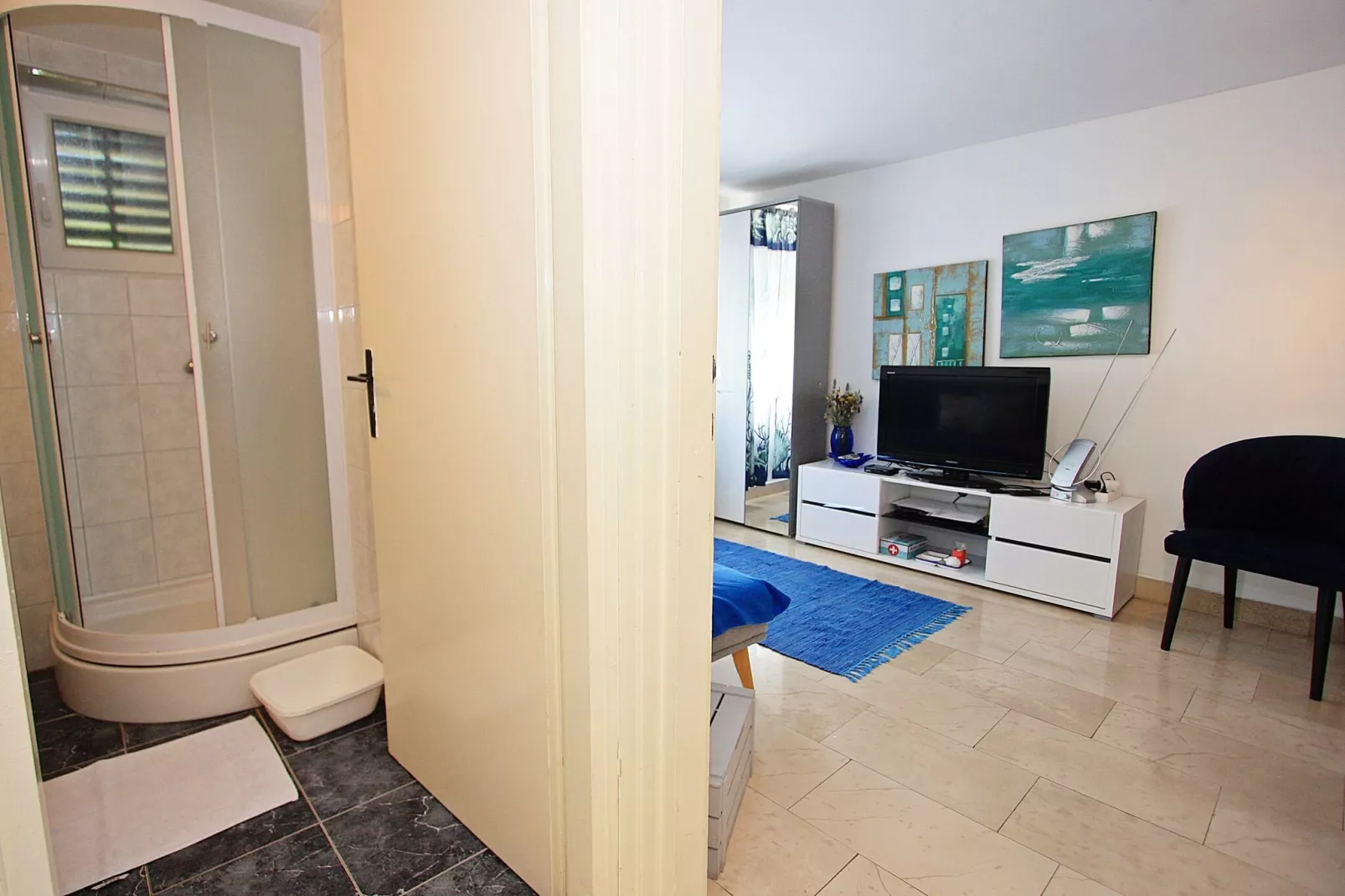 Apartment Zorica - One Bedroom Apartment with Terrace (ST)-Salle de bain