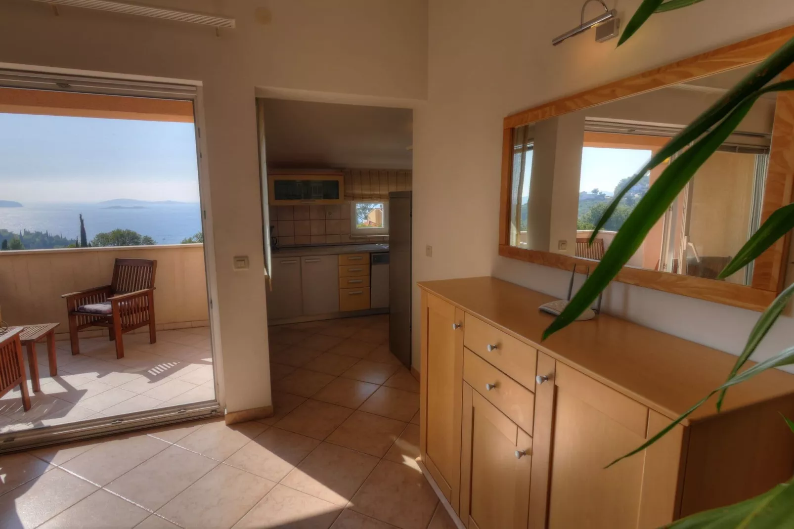 Apartment Villa Molina - One-Bedroom Apartment with Terrace and Sea View-Living room