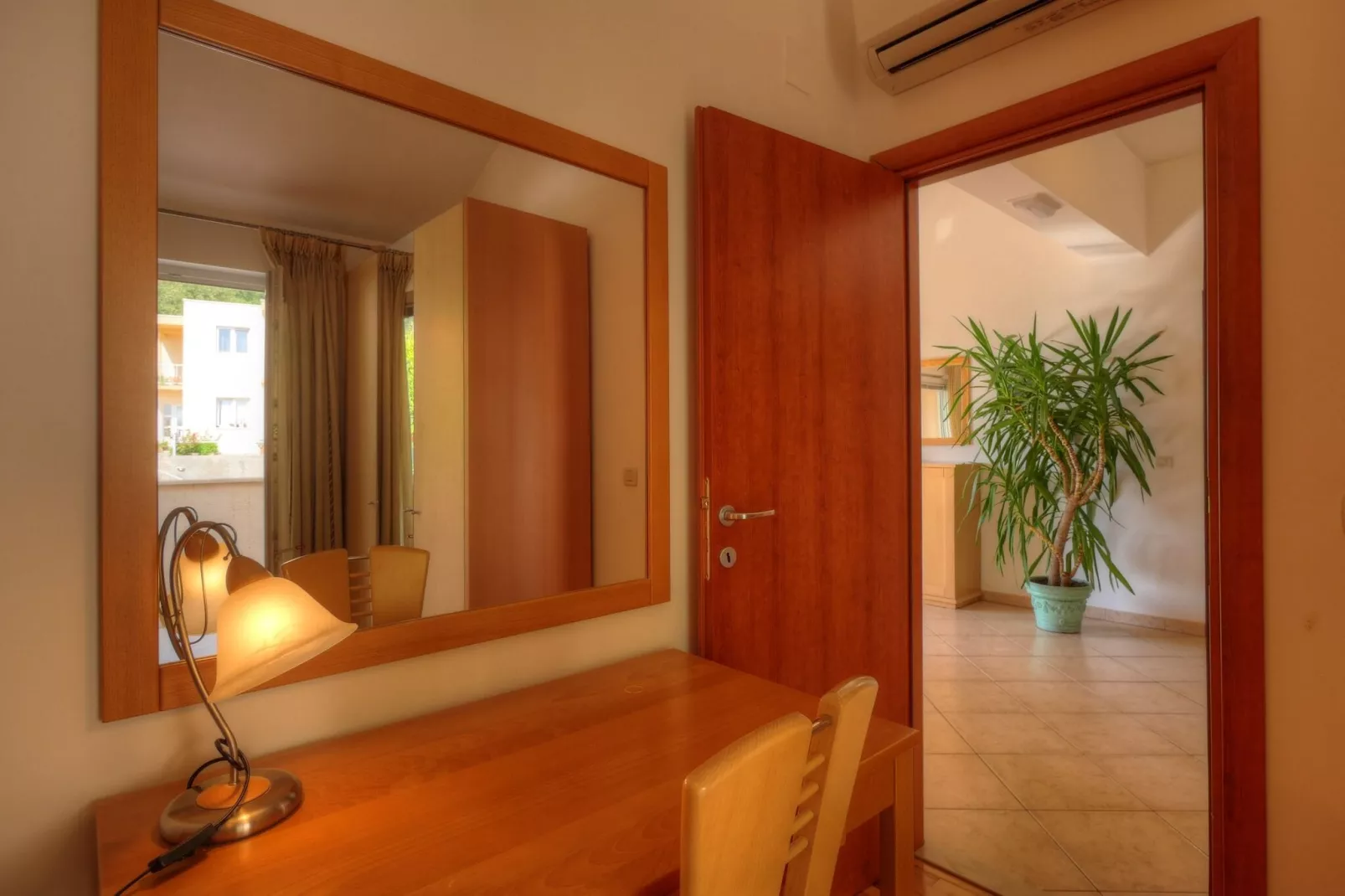 Apartment Villa Molina - One-Bedroom Apartment with Terrace and Sea View-Bedroom