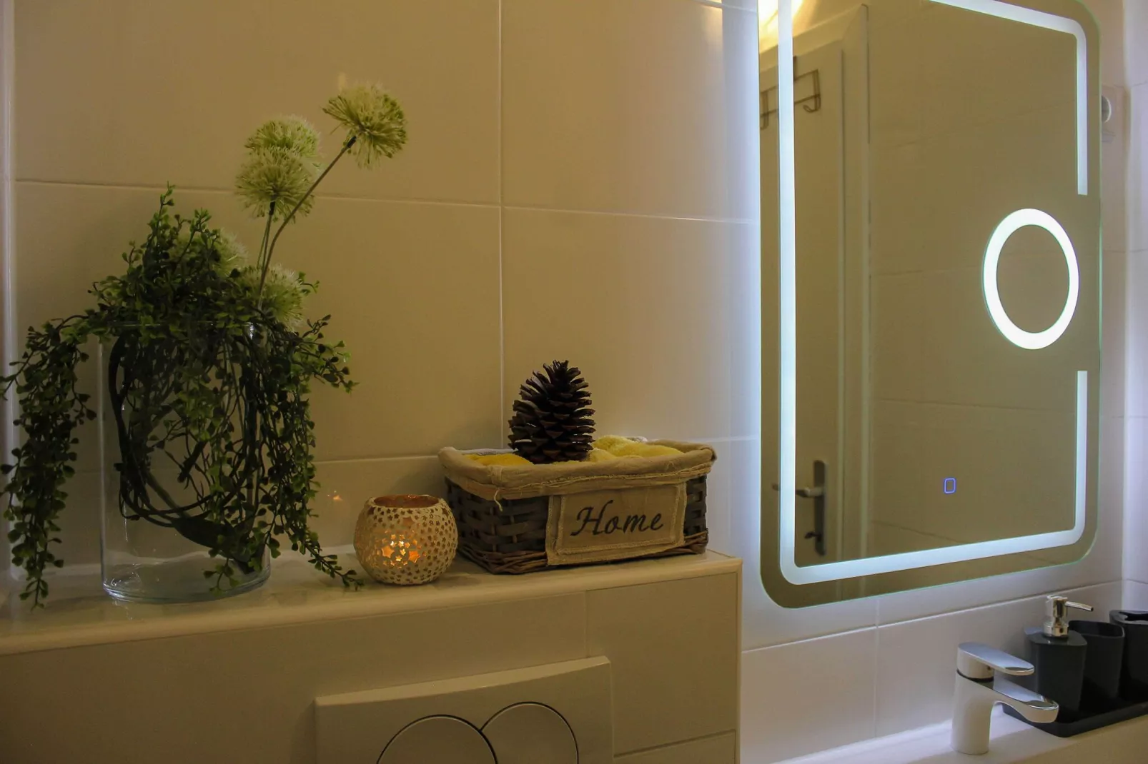 Apartment Alex - Two Bedroom Apartment-Badezimmer