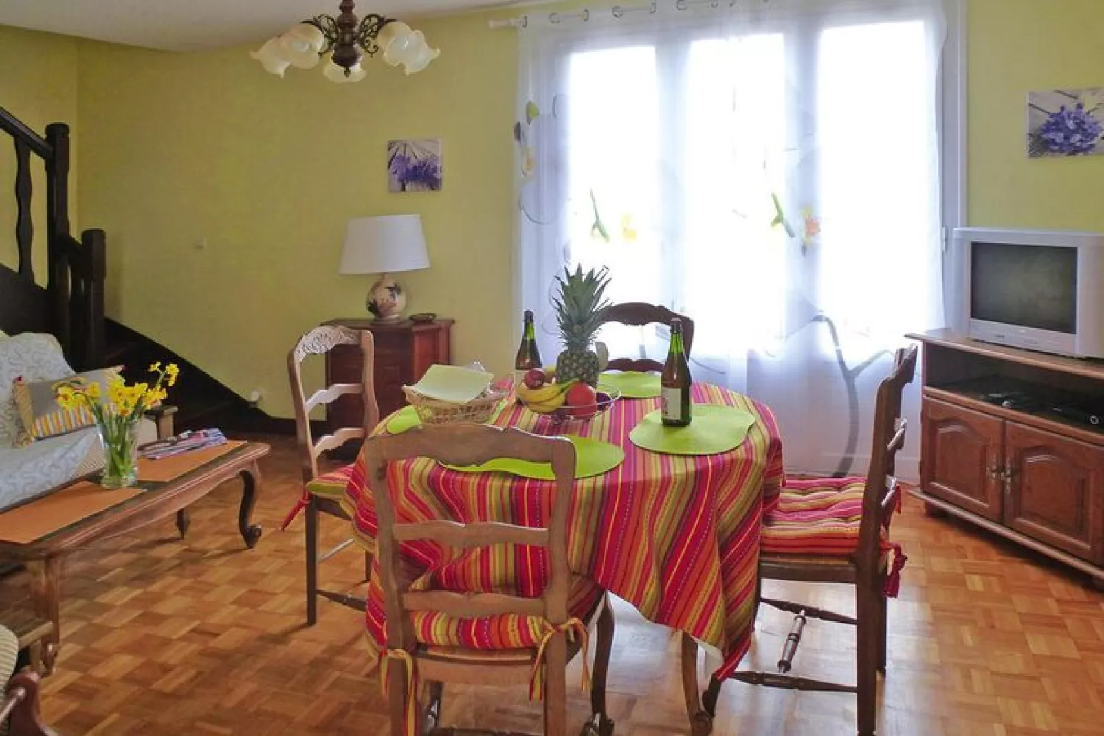 50m vom Sandstrand Ferienhaus Ploudalmézeau-Dining room