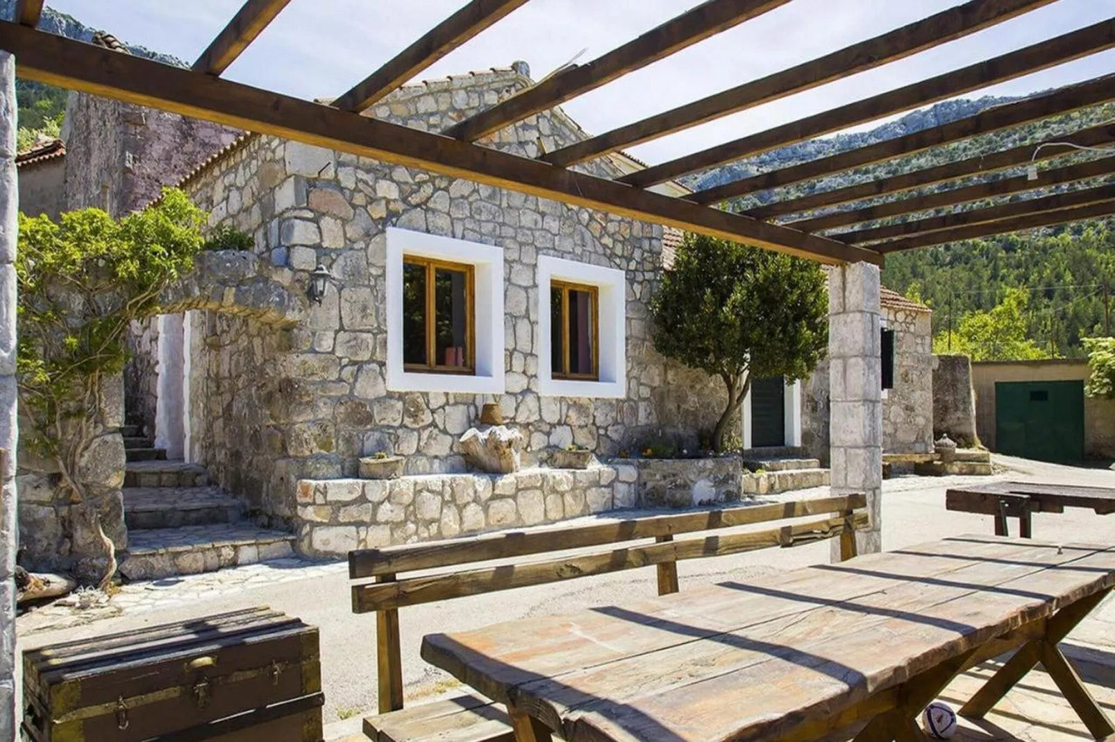 Holiday Home Mario - One-Bedroom Holiday Home-Terrasse