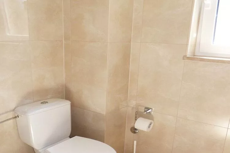 Apartment Sunflower -  Two bedroom apartment with Terrace and Sea View-Salle de bain