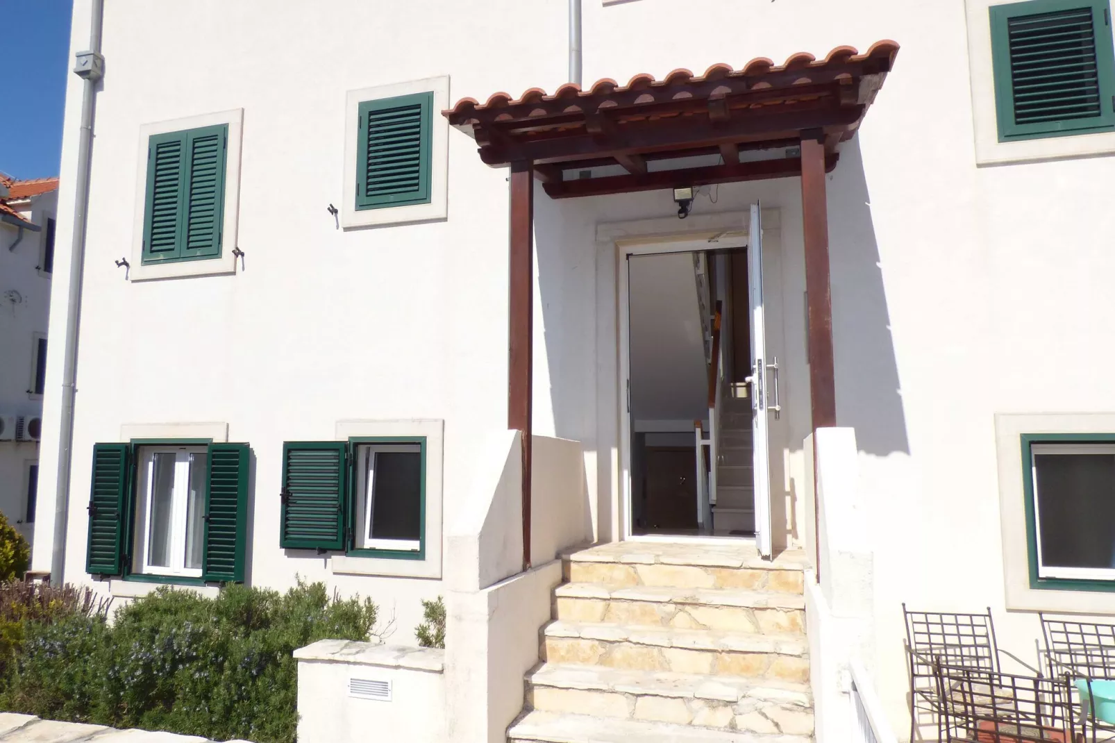 Apartment Sunflower -  Two bedroom apartment with Terrace and Sea View-Extérieur