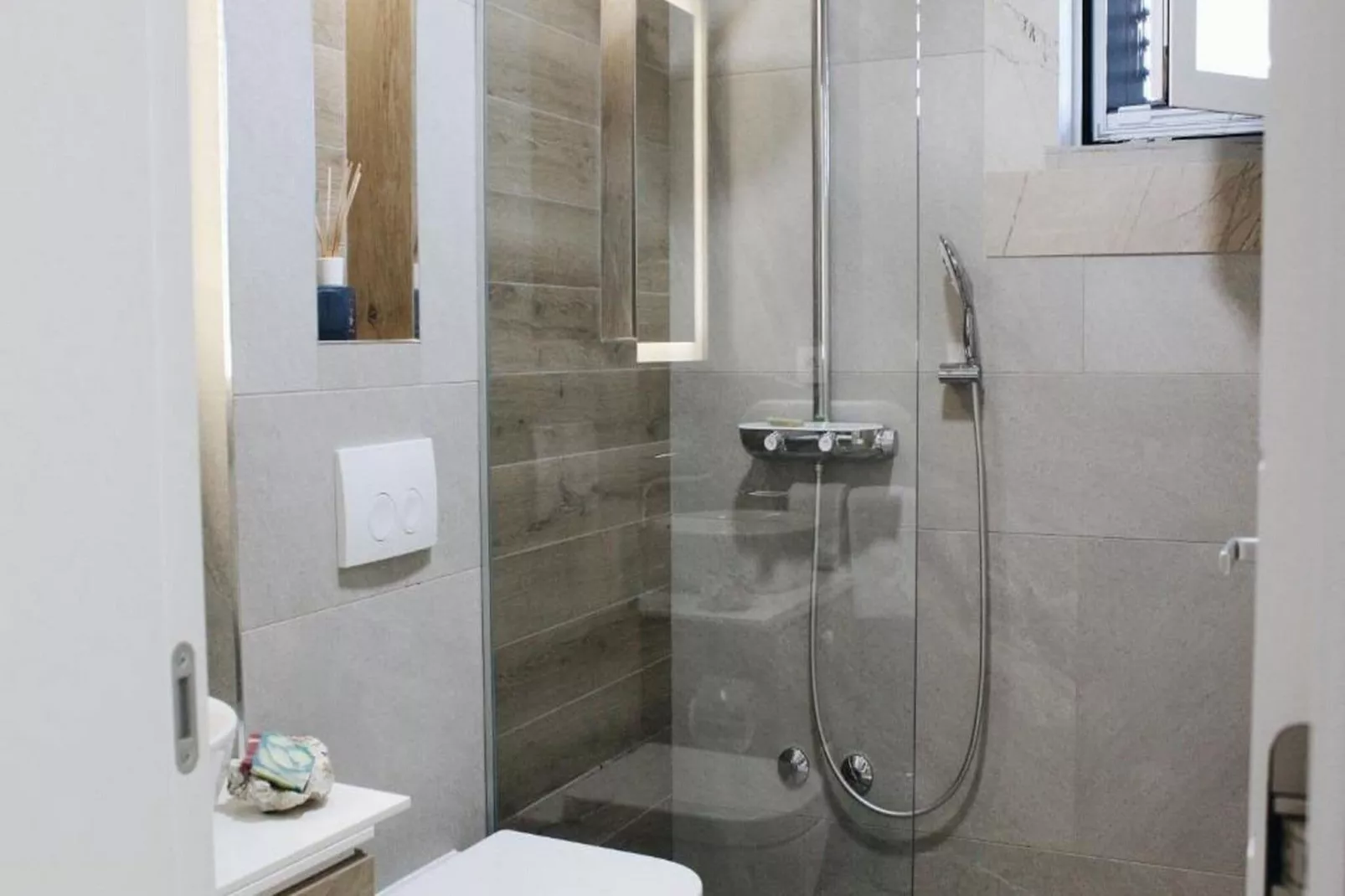 Villa Vera -Three Bedroom Villa with Swimming pool-Salle de bain