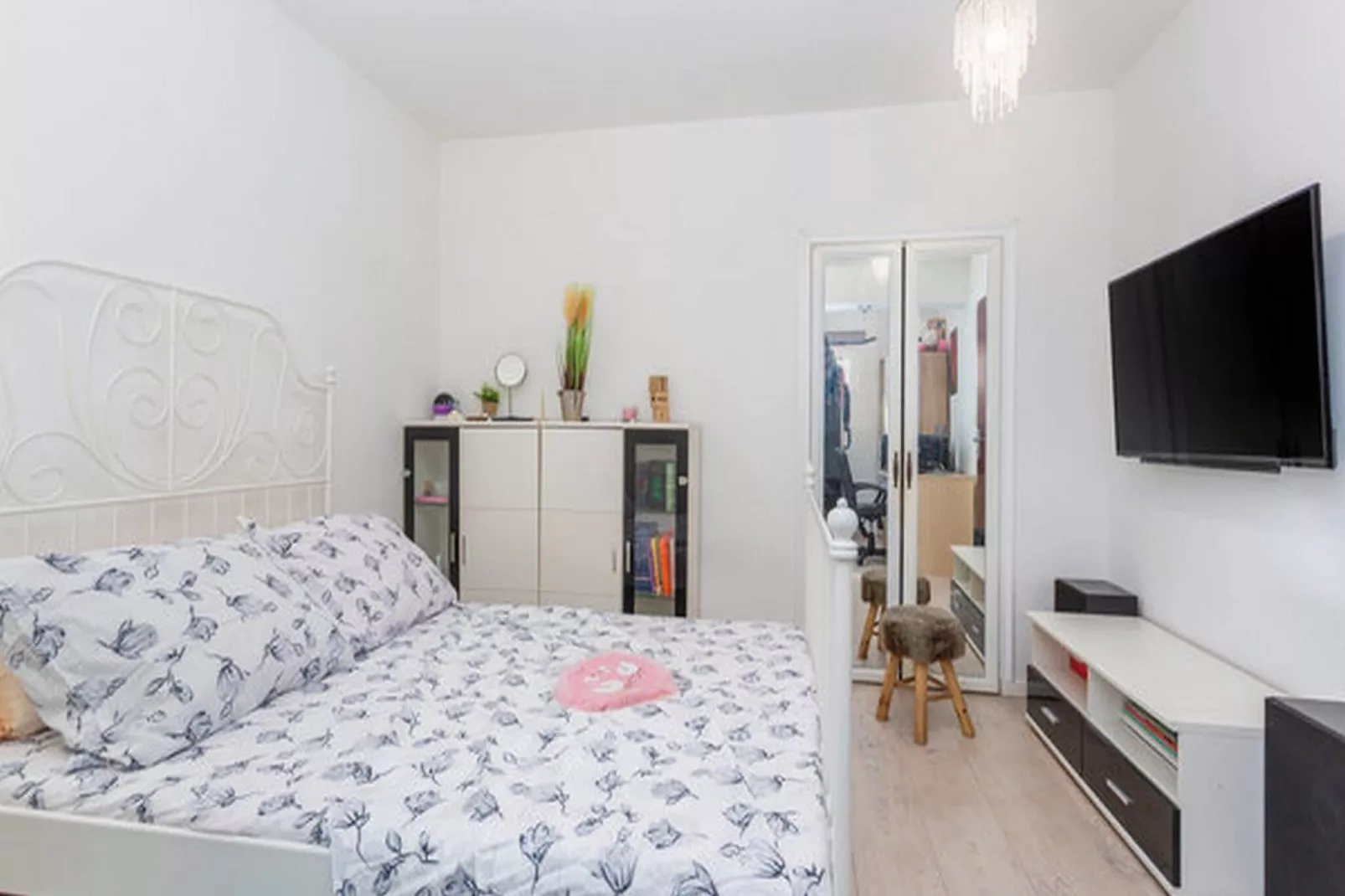 Apartment Brletic - Three Bedroom Apartment with Terrace-Bedroom