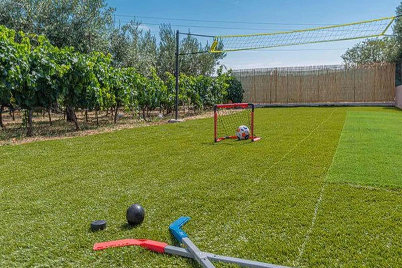 Apartment Niko - Two Bedroom Apartment with Swimming Pool-Outdoor