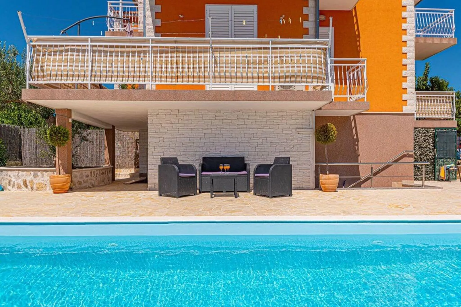 Apartment Niko - Two Bedroom Apartment with Swimming Pool-Outdoor