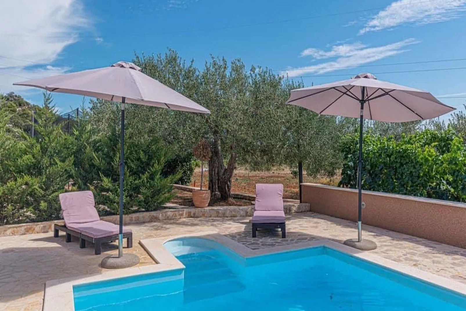 Apartment Niko - Two Bedroom Apartment with Swimming Pool-Pool
