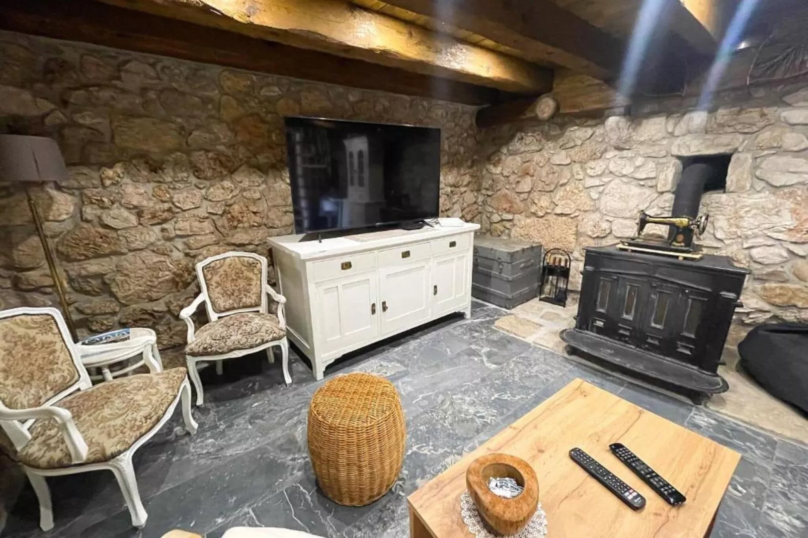 Holiday Home Paun-Salon