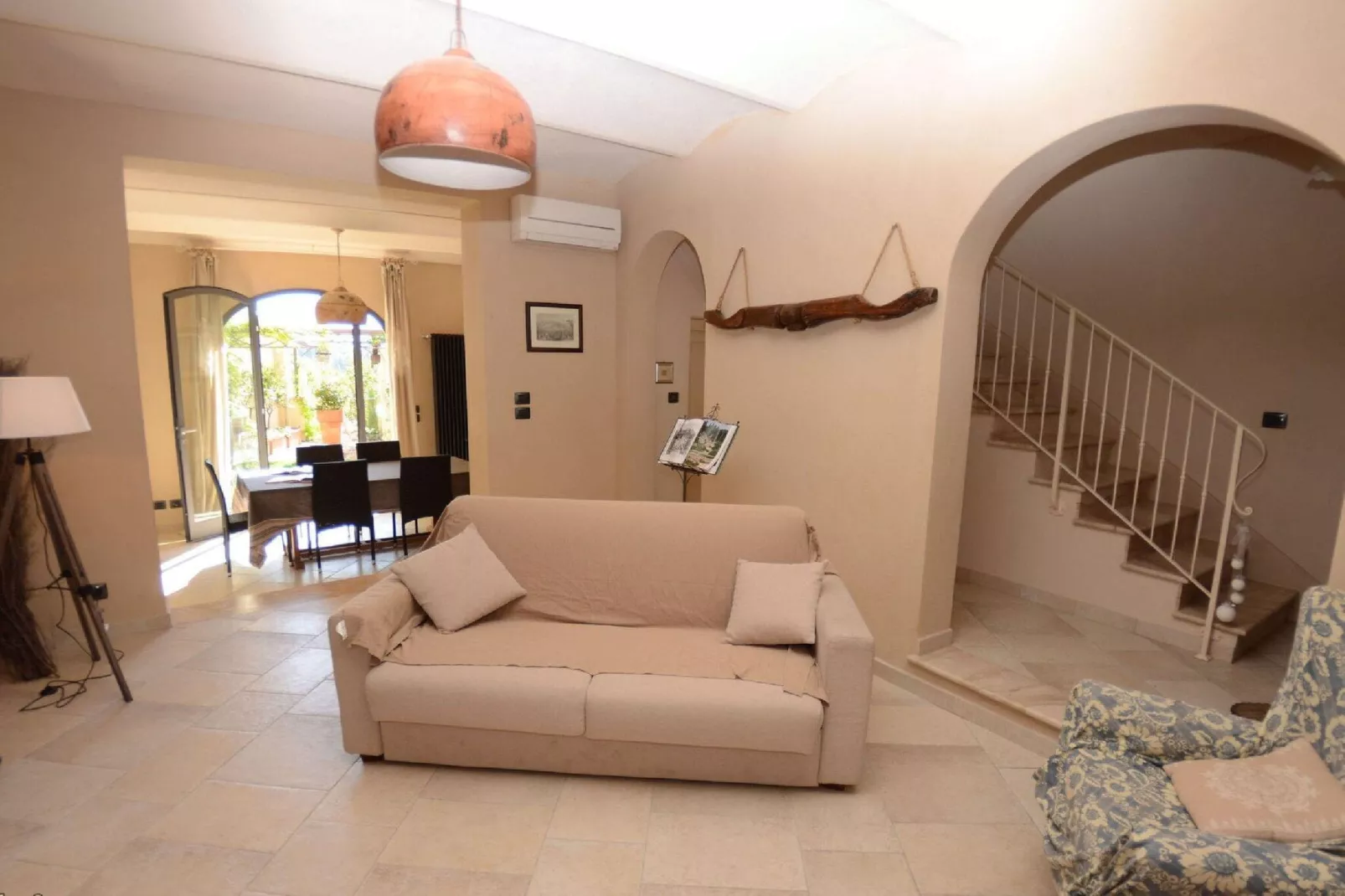 Al Colle Di Lari-Living room