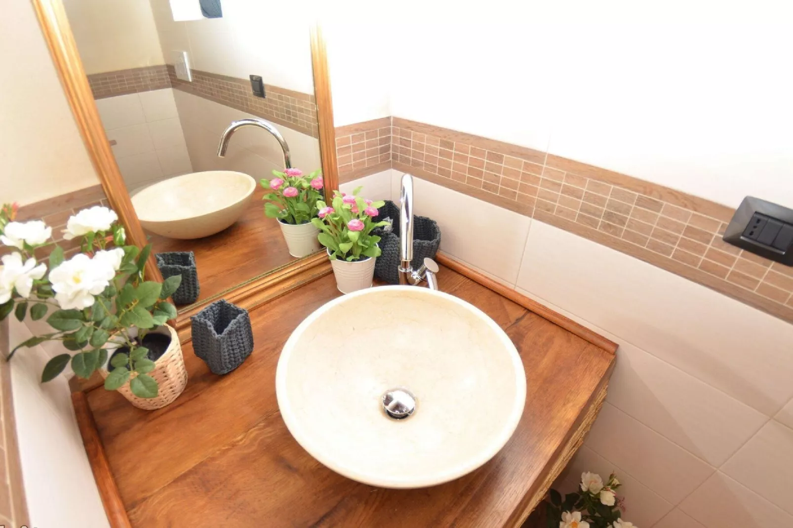 Al Colle Di Lari-Bathroom
