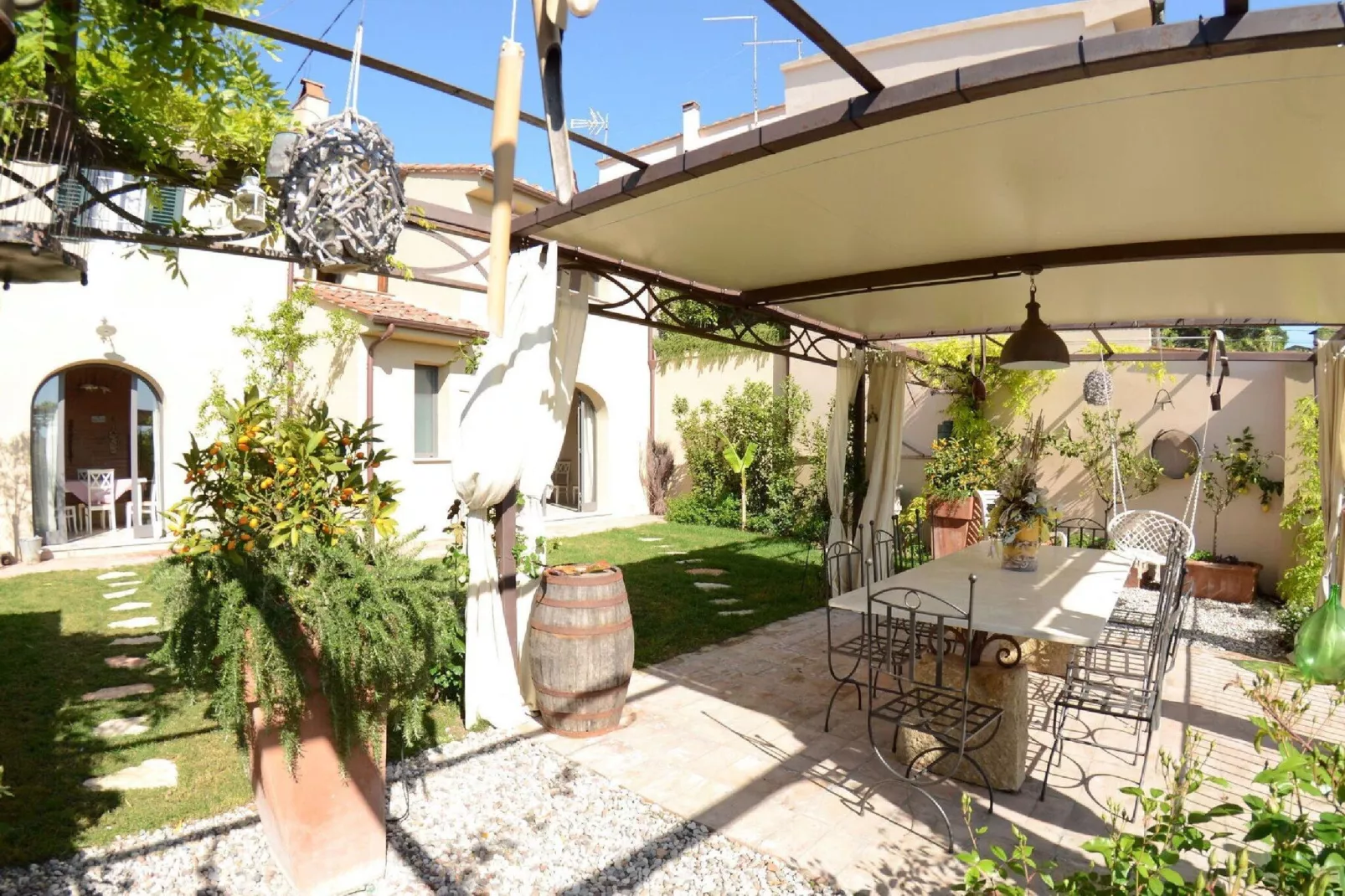 Al Colle Di Lari-Terrace balcony