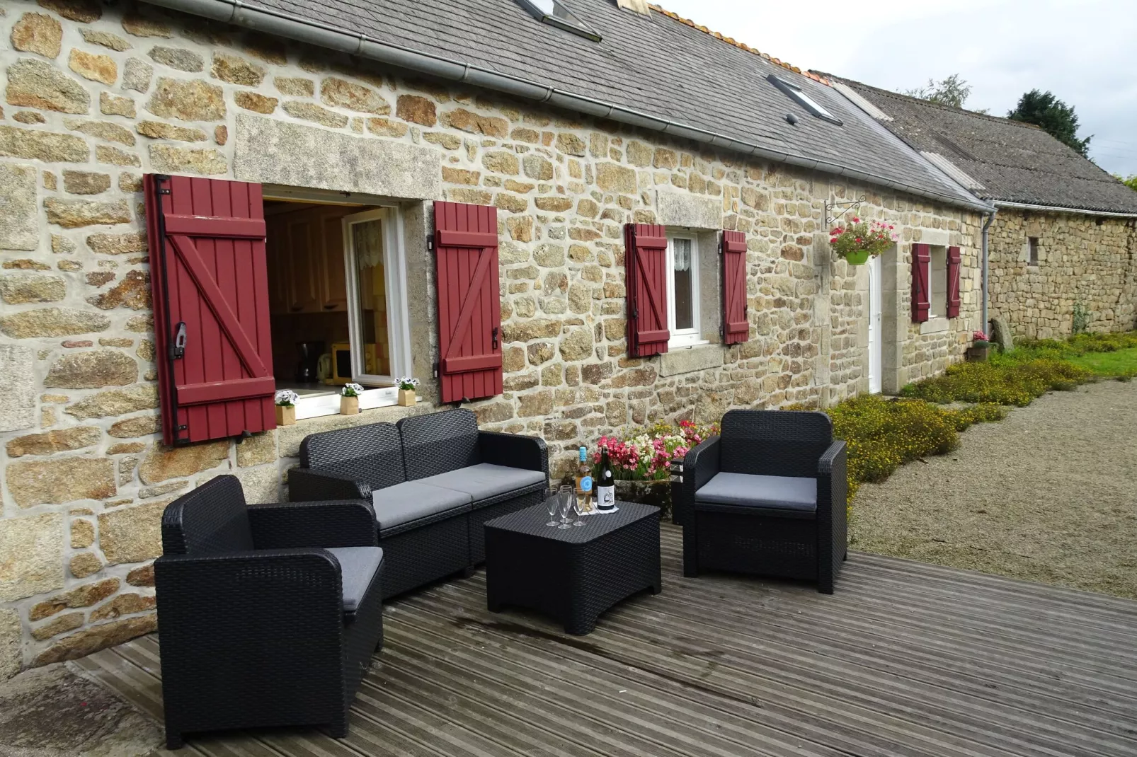 Holiday home Plogonnec-Exterior summer