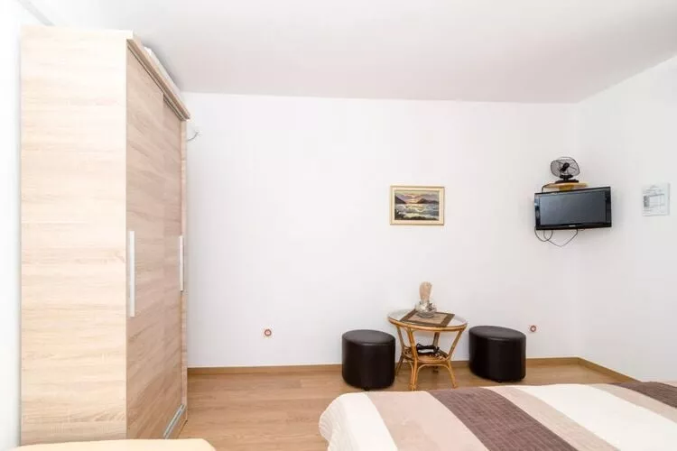 Villa Barbara - Comfort Studio with Terrace and Sea View (br. 1)-Living room