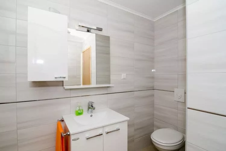Villa Barbara - Comfort Studio with Terrace and Sea View (br. 1)-Bathroom
