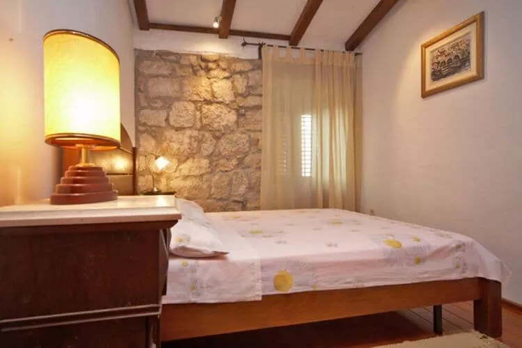 House Rilović - Two Bedroom House with Swimming Pool and Jacuzzi-Bedroom