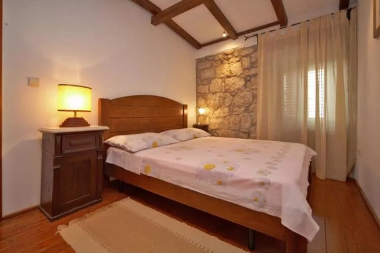 House Rilović - Two Bedroom House with Swimming Pool and Jacuzzi-Bedroom