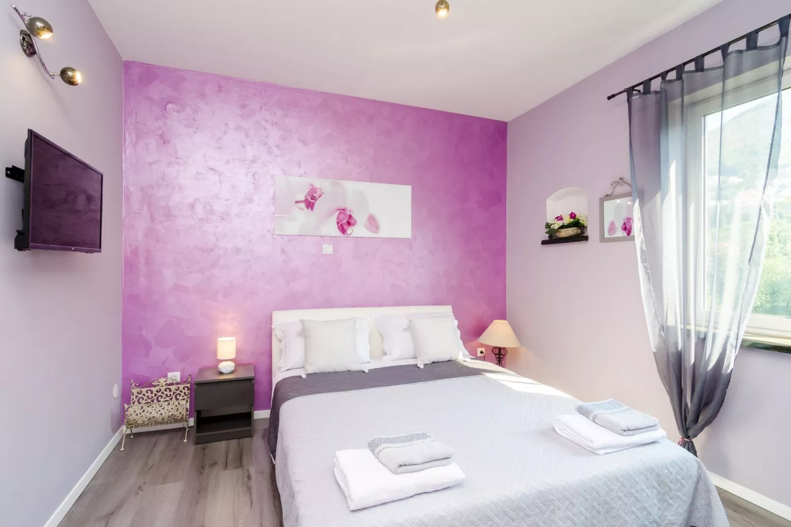 Apartment Tenega - Studio Apartment with City View-Bedroom