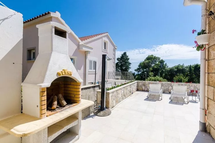 Holiday Home Lungo Mare - Three Bedroom Holiday Home with Terrace and Sea View-Facilities