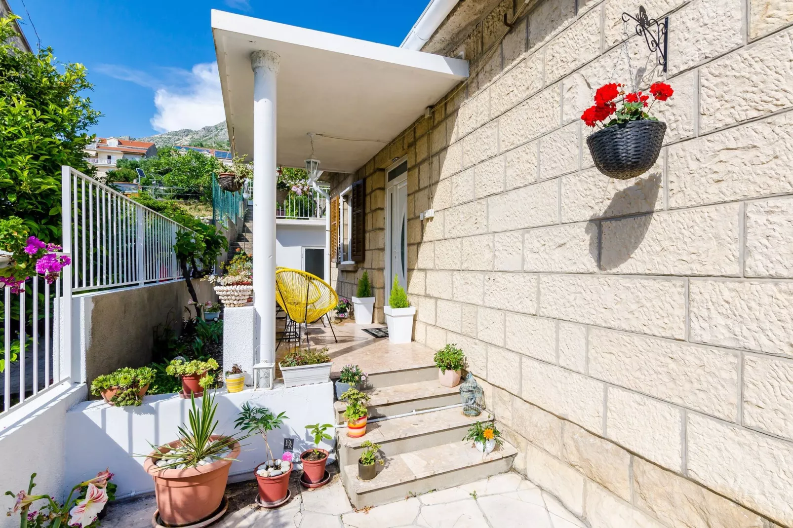 Holiday Home Lungo Mare - Three Bedroom Holiday Home with Terrace and Sea View-Outdoor